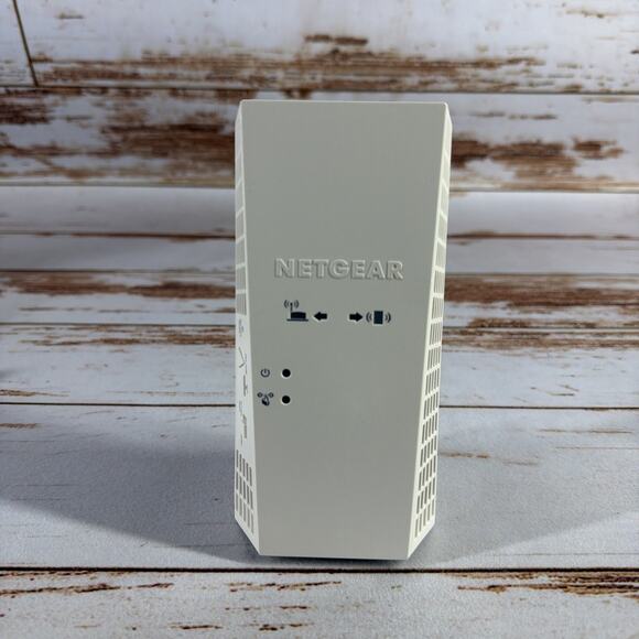 NETGEAR EX6250 AC1750 WiFi Mesh Extender – Dual Band Gigabit - Picture 1 of 5
